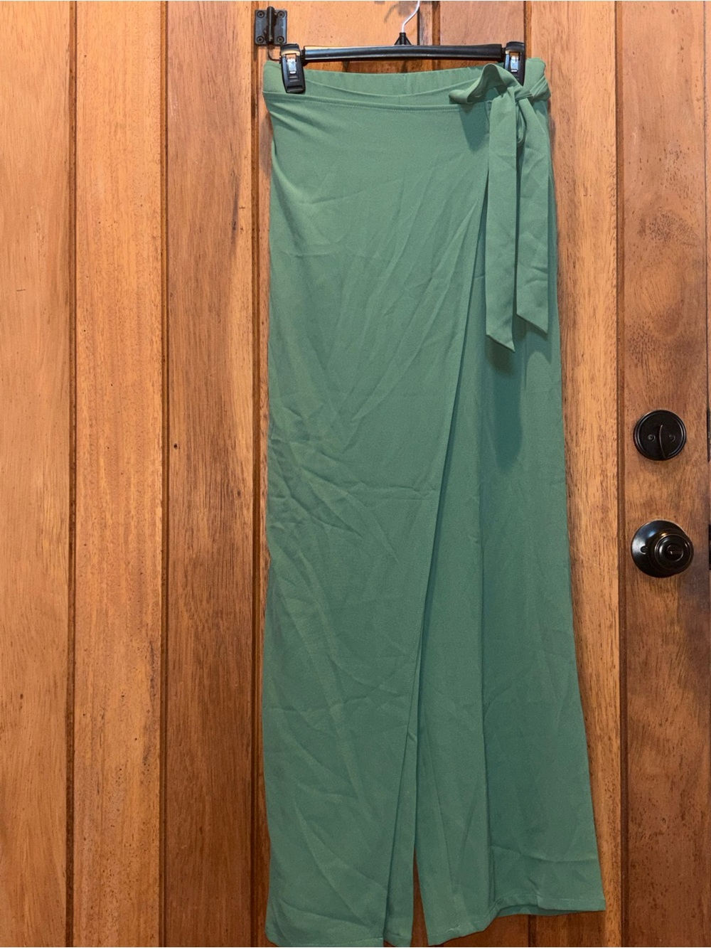 HALARA Wrap Around Flowy Green Pants